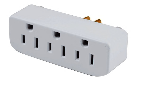 Multicontacto Triple Aterrizado AKSI 117413